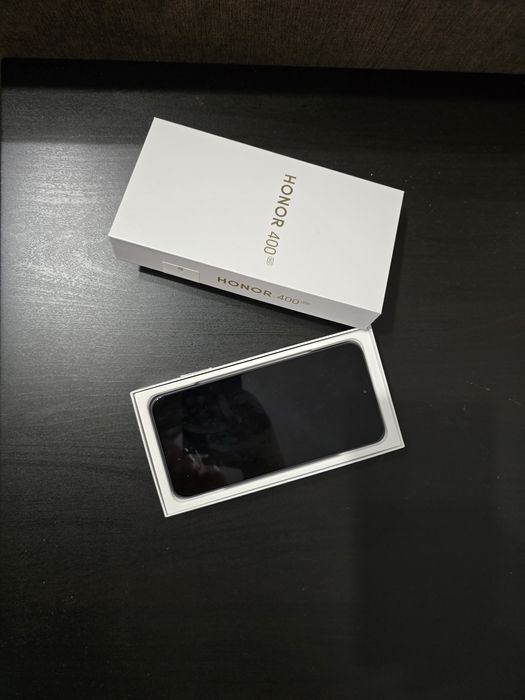 Vand Telefon Honor 400 256gb plus Honor Pad X8a
