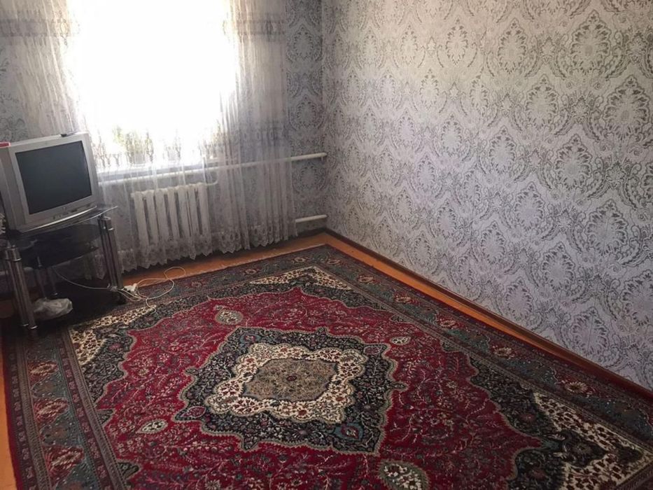 Продается 5 комнатная квартира в Автодроме
