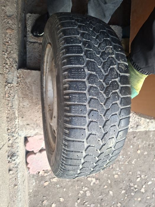 Yokohama 195/65/R15 зимний балон