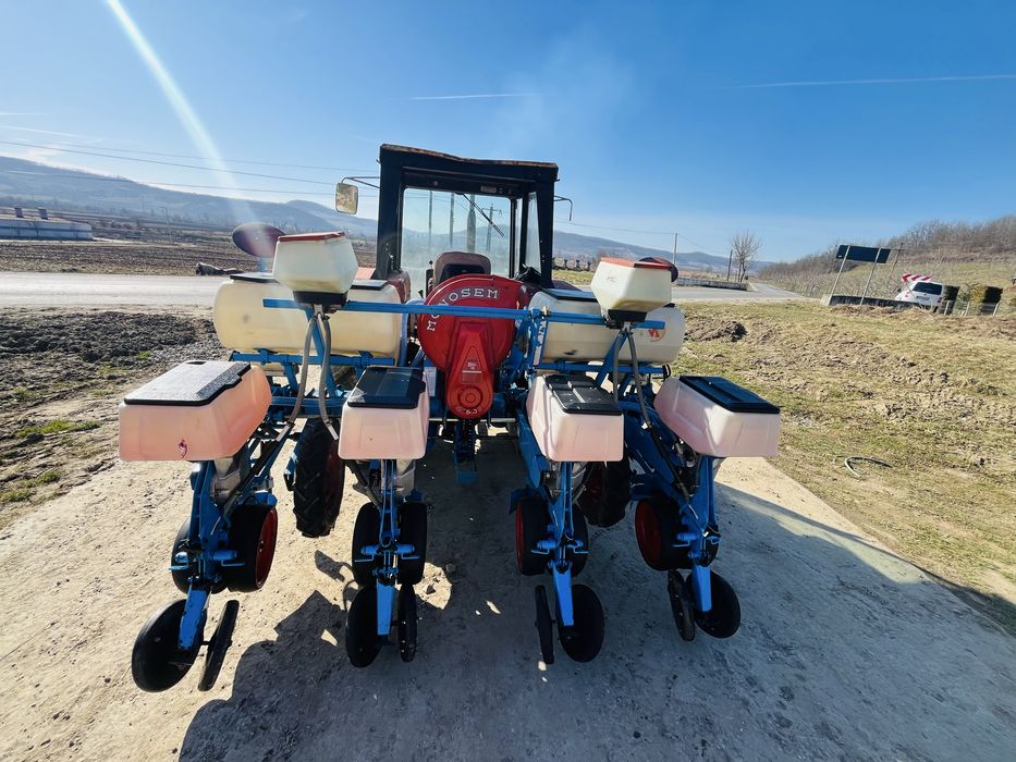 Semanatoare porumb monosem pe discuri NG