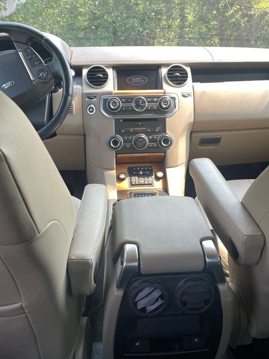 Land Rover Discovery 4 TDV6 HSE