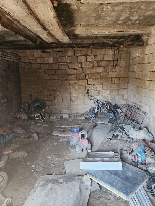 Продам гараж в Боралдае. Торг хороший.