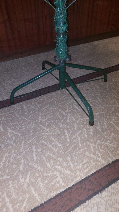 Искуственная ёлка