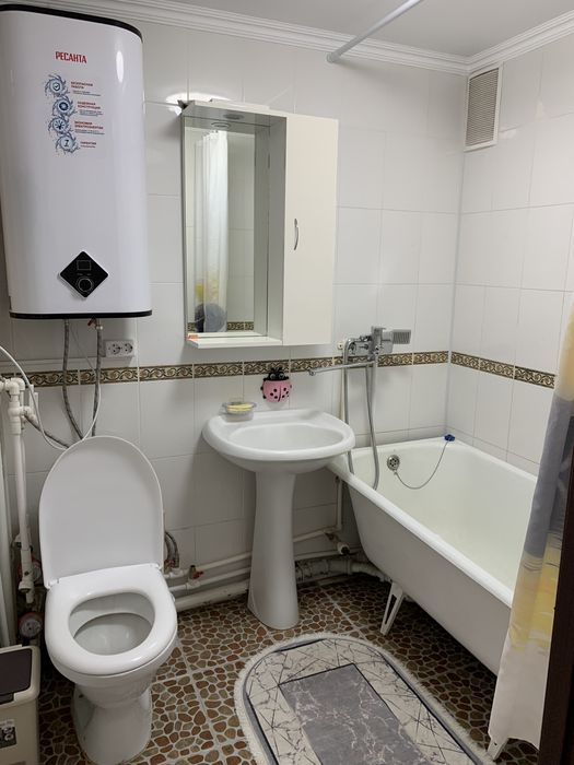 Сдам по суточно квартиру