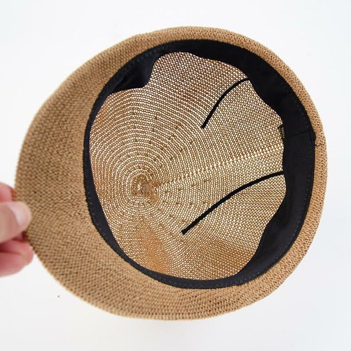 Кепка - берет с козырьком