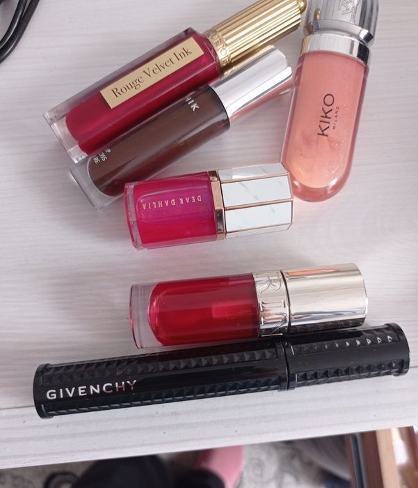 Косметика в отличном состоянии