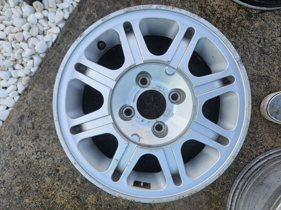 Лети джанти 14 цола пежо, ситроен