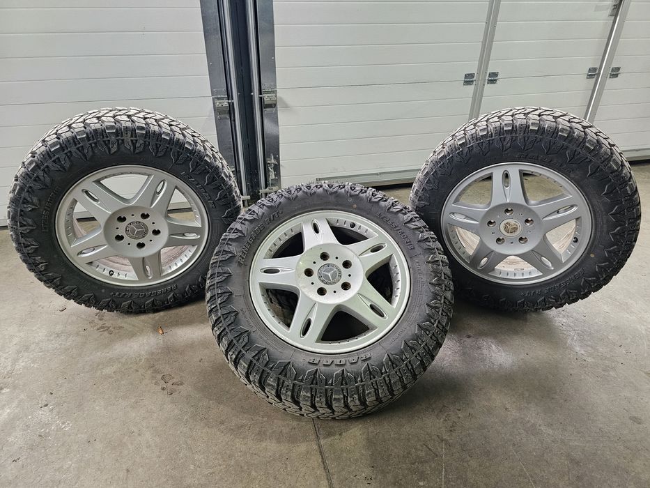 Гуми за офроуд - 265/60/18 - RADAR Renegade R/T