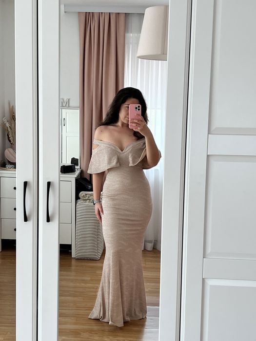 Официална прилепнала рокля за бал, сватба, кръщене размер 38/40