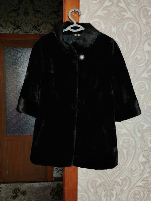 Шуба мех новая размер хл маломерка