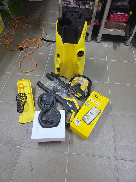 Aparat de spalat cu presiune KARCHER K 4 P Control Flex, 1800W, 130bar, 420l/h1800W, 130bar, 420l/h