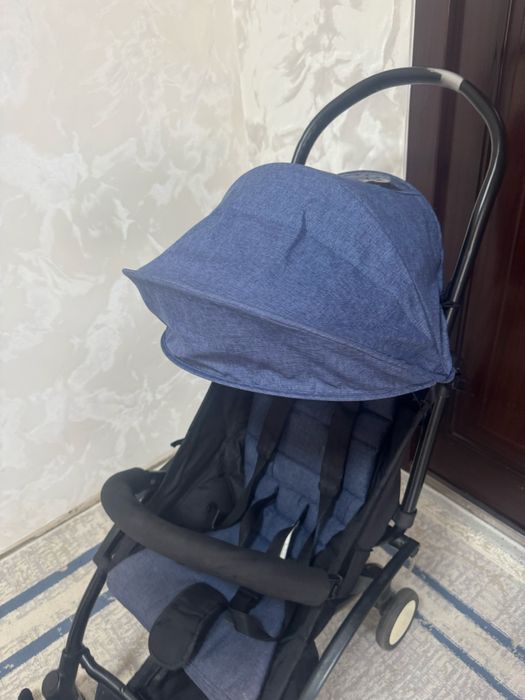 Продам прогулочную коляску бэйбитайм
