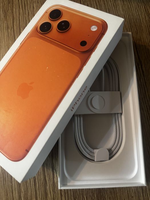 iPhone 17 Pro Max 256Gb с гарантией