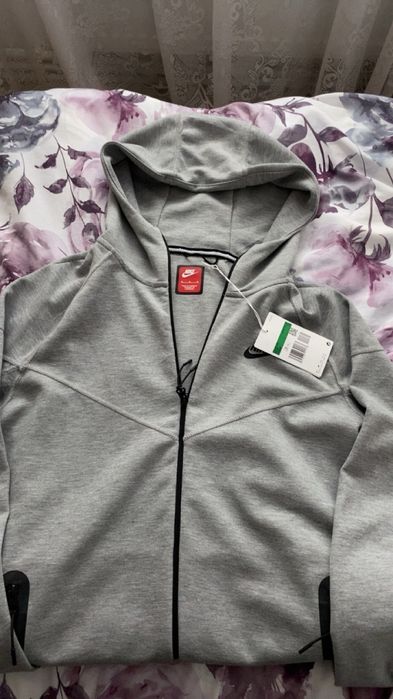 nike tech fleece