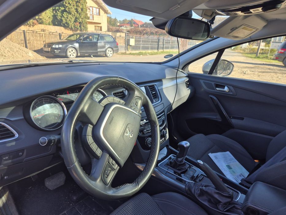 Peugeot 508  Nr. SASIU: VF38E9HD8FL010822  Detali l‐a telefon 5500 negociabil