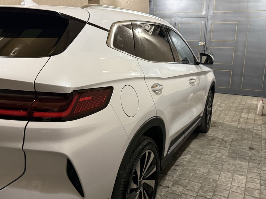 BYD song champion sotiladi