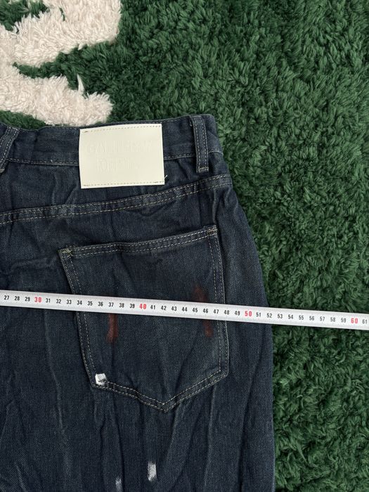 Blugi Gallery Dept L