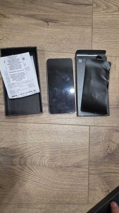 Samsung Galaxy s25 на гарантии