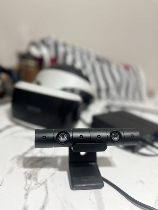PS4 VR виртуальные очки с PS Camera и диски в подарок