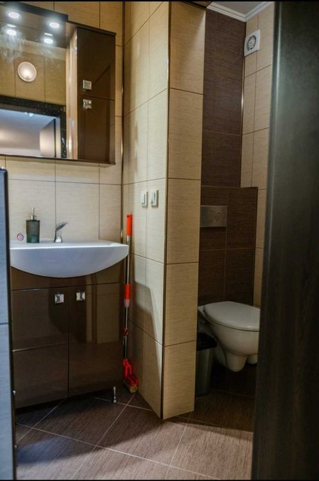 Дава се под наем Едностаен апартамент в София, Хладилника - 45 кв.м за 367.2 € - Снимка #4