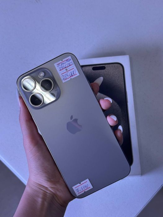 iPhone 15 Pro 256 GB esim
 eSIM