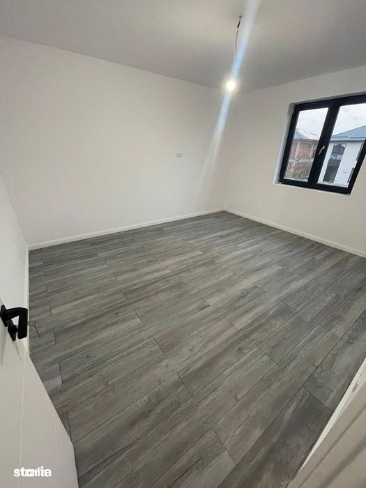 Vilă Modernă P+1, 4 Camere, Finisată la Cheie, Jadului