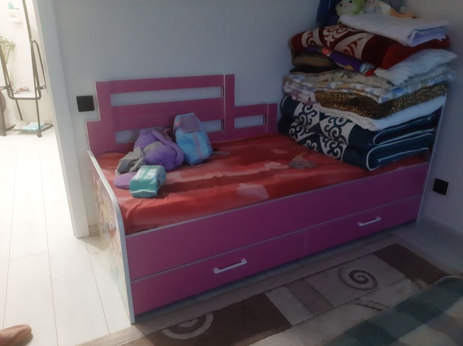 Детская кровать матрас в чистое