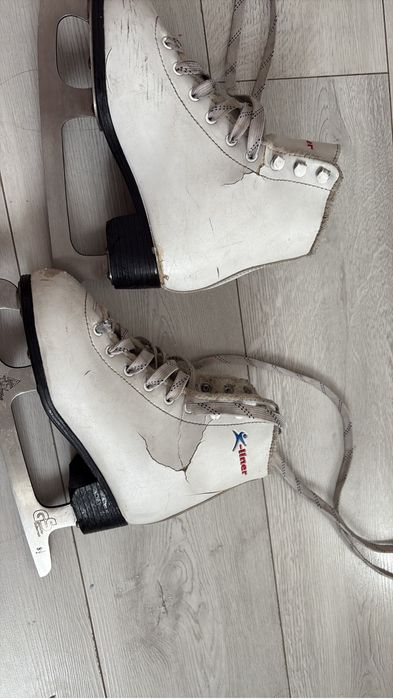 Коньки детские фигурные