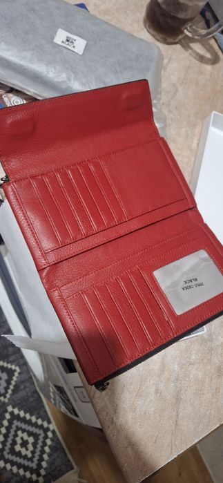 Продам женский картхолдер кошелёк.