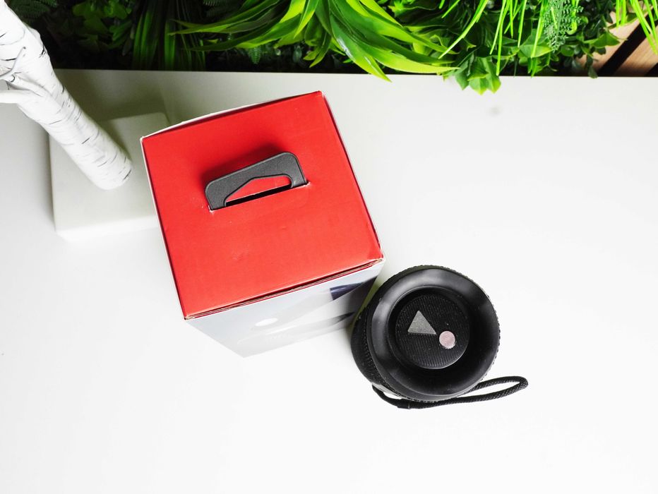 Boxă Portabilă tip JBL Flip 6 - Bass Puternic - Nouă - Funcție Stereo
