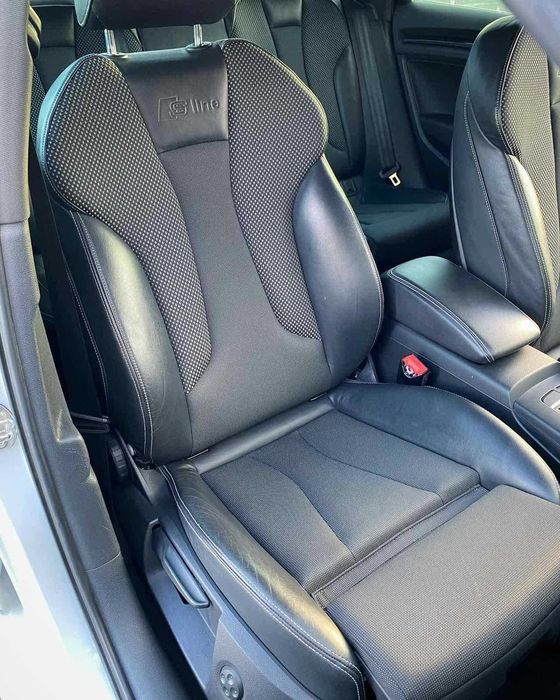 Пране на автомобили на автомобили SNAKE CAR WASH