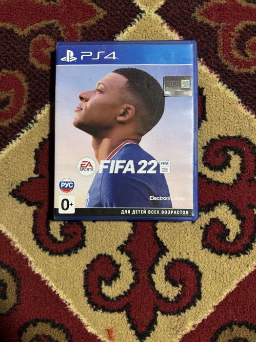 Продам 2 диска. FIFA22 и UNCHARTED 4(путь вора)