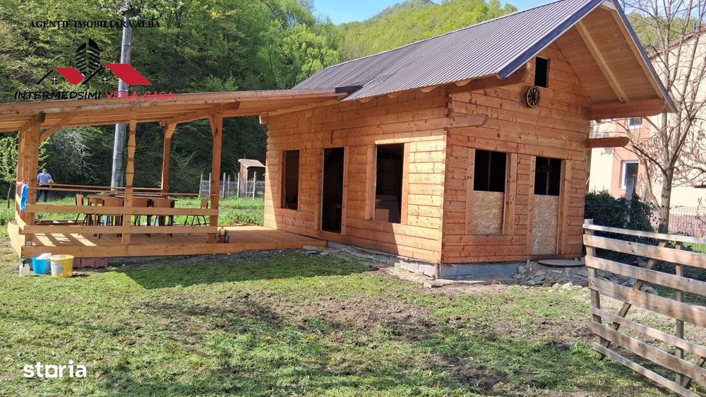 Cabana cu 829 mp de teren intravilan Lunca Ampoitei Jud Alba