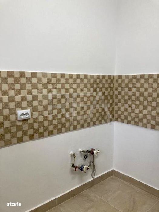 2 camere renovat pe Mihalache cu Vedere Spate