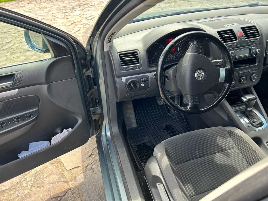 vanzare auto Volkswagen Golf