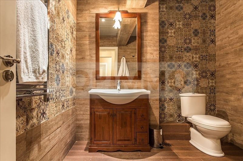 Продава се Тристаен апартамент в Варна, м-т Евксиноград - 180 кв.м за 1806 €/кв.м - Снимка #6