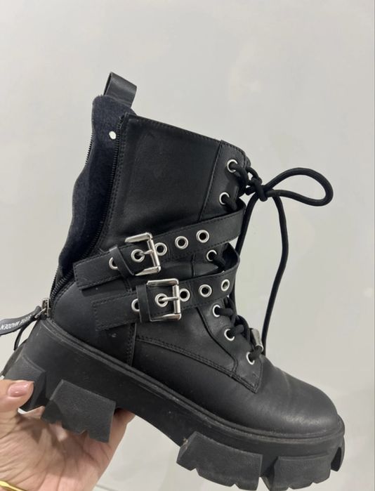 Bocanci 38 Steve Madden