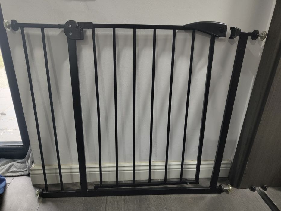 Poarta de siguranta copii