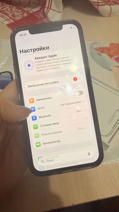 Продам айфон 12 черный свете