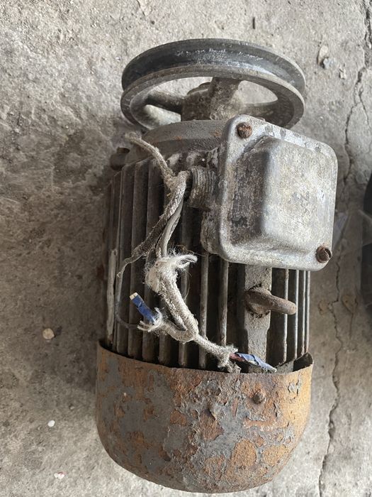 Электродвигатели, автоматы, пускатели