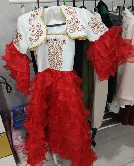 Национальное платье