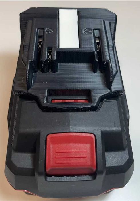 Adaptor de la Makita LXT la baterii Parkside