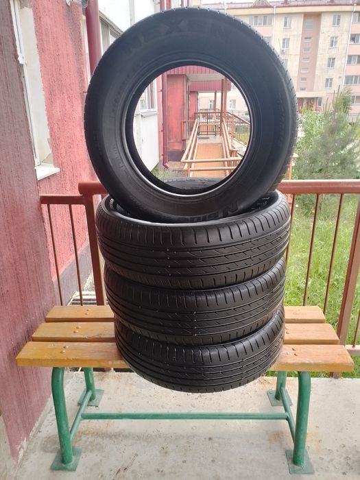 Продам б/у резину R15