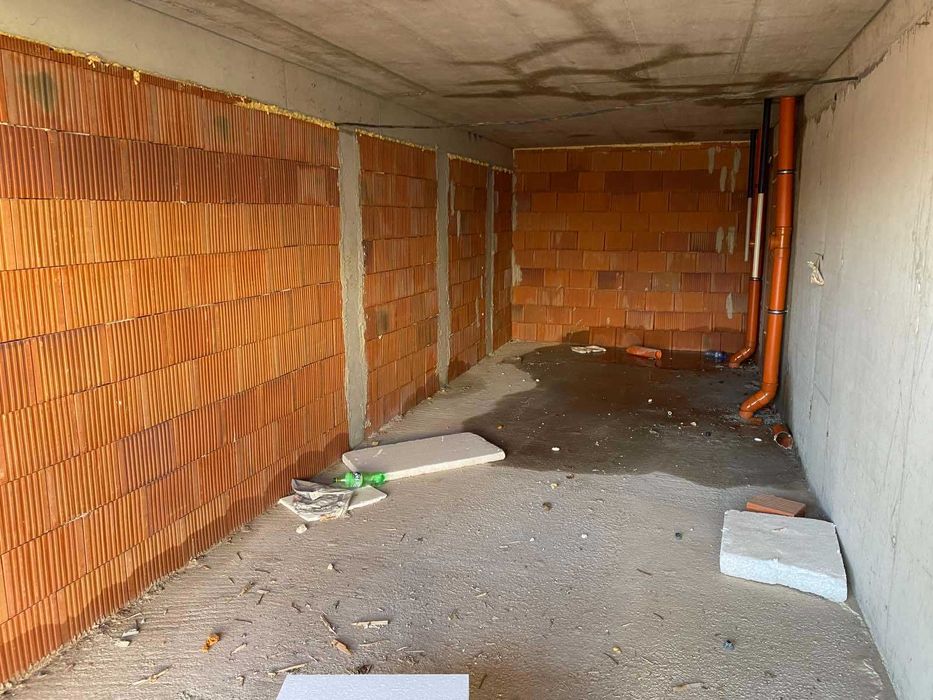 Продава се Гараж / Паркомясто в Пловдив, Христо Смирненски - 33 кв.м за 849 €/кв.м - Снимка #1