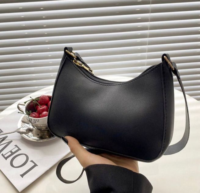 Две сумочки по цене одной