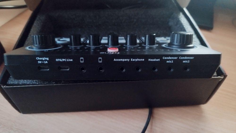 FIFINE AMPLITANK SC6 Аудио стримерский микшер