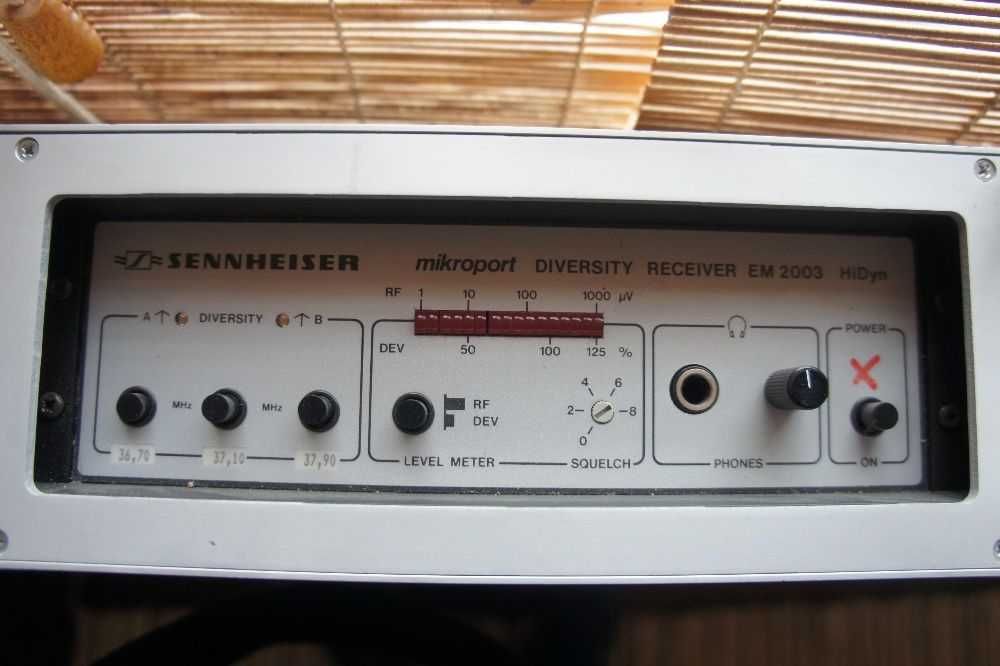 Receivere (receptoare) Sennheiser Mikroport Diversity Receiver Em 2003