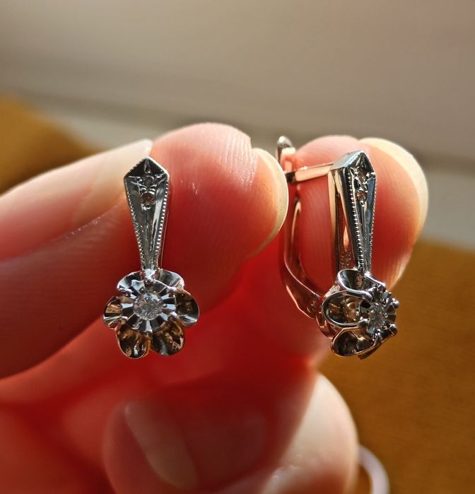 Продам набор с бриллиантами