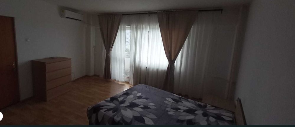 PROPRIETAR Vand Garsoniera Costin Georgian Bl. 1992, S.T. 43.73mp
