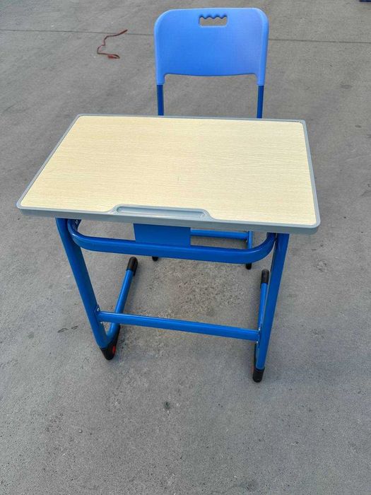 Парта стол стул комплект